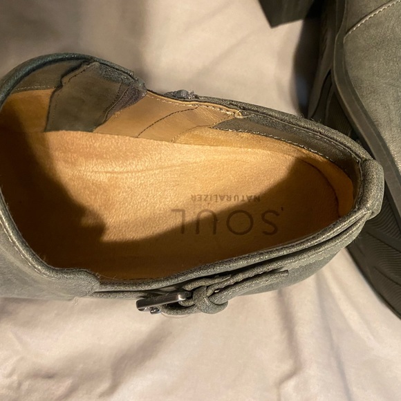 Ladies size 10 Naturalizer Soul gray booties - Picture 5 of 7